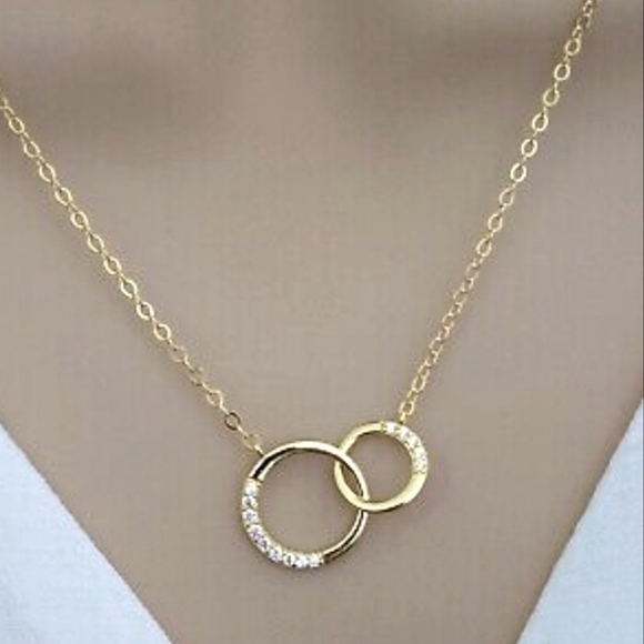 VINTAGE 90s GOLD PLATED ETERNITY RINGS NECKLACE – CRYSTAL ACCENTS, EXCELLENT - Picture 1 of 11